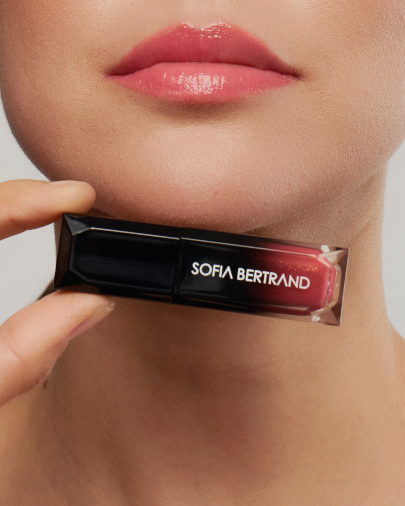 910H Hyaluronic Lip Gloss Excited Raspberry