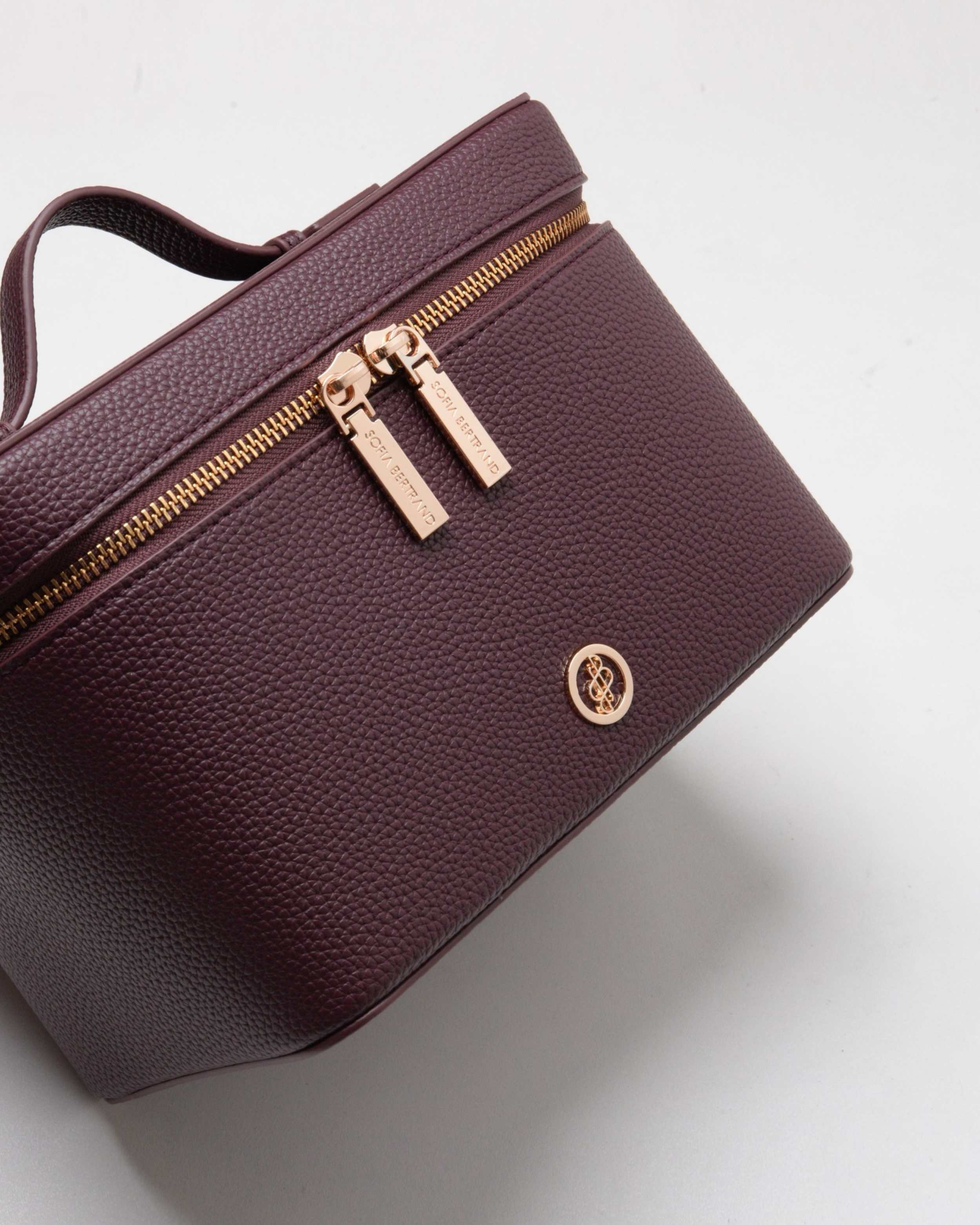 BELISSE TOILETRY BAG