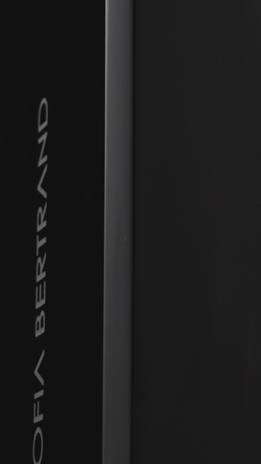 VIM_4622521598279_4623869804871